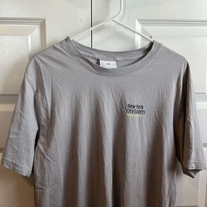H&M tee